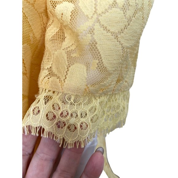 London Times Yellow Lace Dress 6 Overlay Lined Above Knee Round Neck Floral - Picture 9 of 16